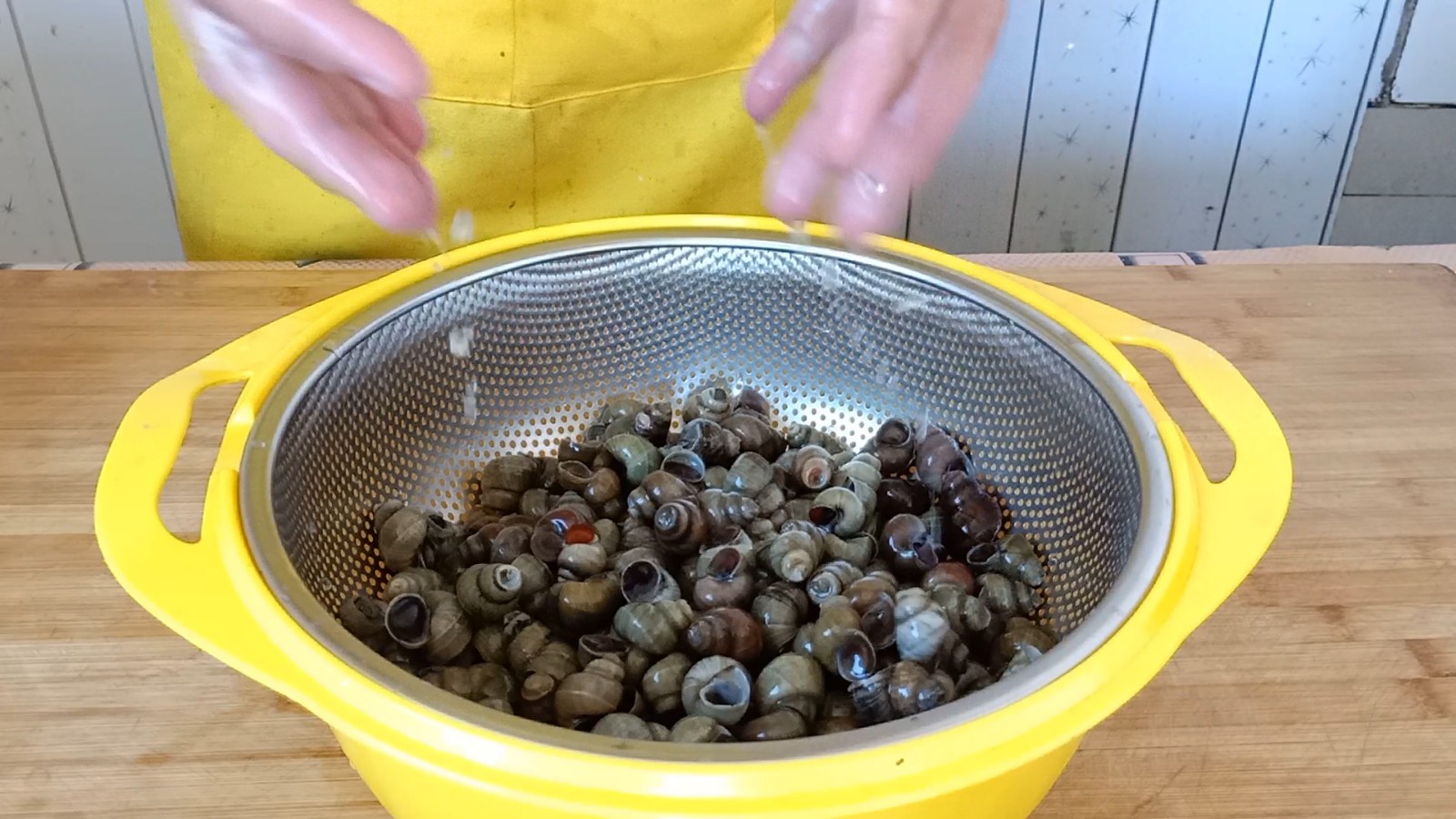 炒田螺学技术,怎么炒田螺又入味又好吃