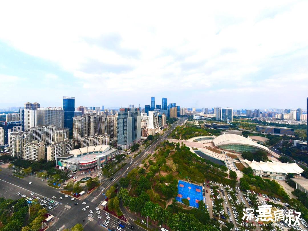 擦泪！仅有40万，孩子要读书，江北四房还有得选吗？