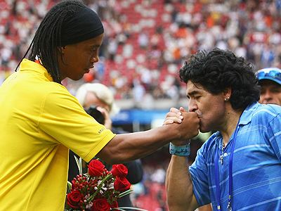 悼念马拉多纳句子,悼念马拉多纳的球星