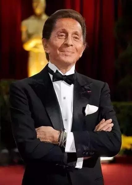 全球10大顶级服装设计师,世界十大服装顶级设计师排名