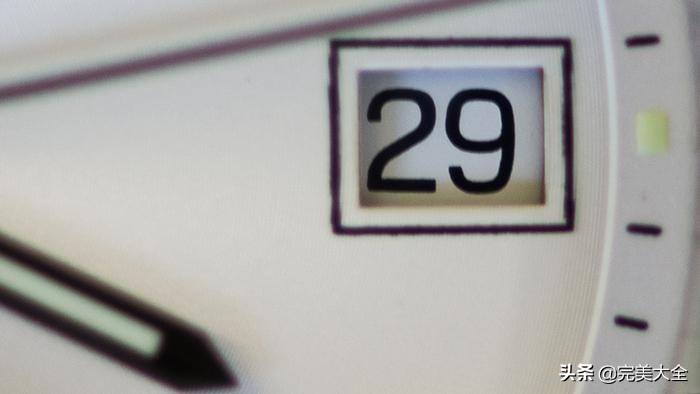 有钱一定要买一块好表,只为了多挣点儿钱多买几件棉衣