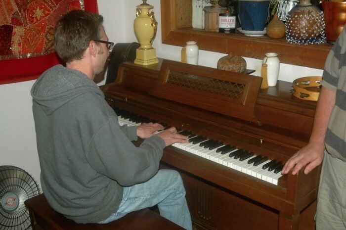 歪果网友分享自己暂时逃避现实的方法,压力大时可以试试了