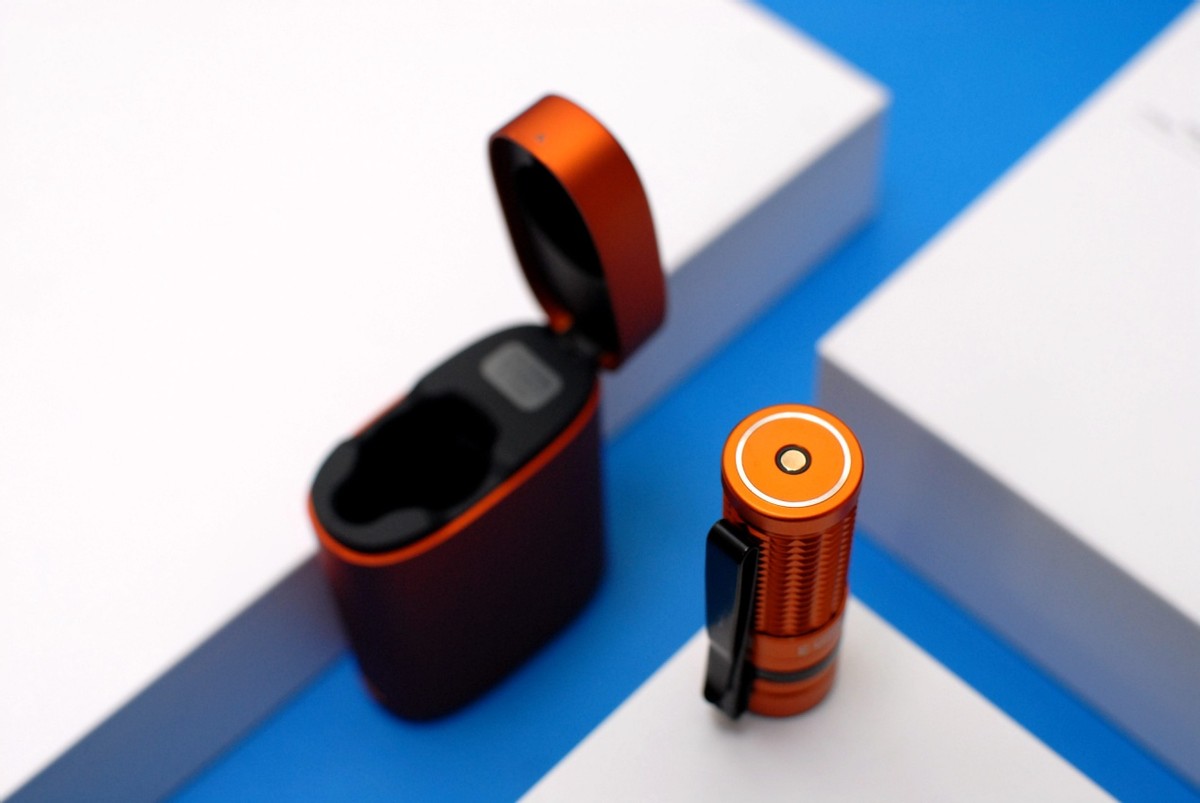 Baton3新一代可充电、便携式手电体验，网友：EDC又添好物