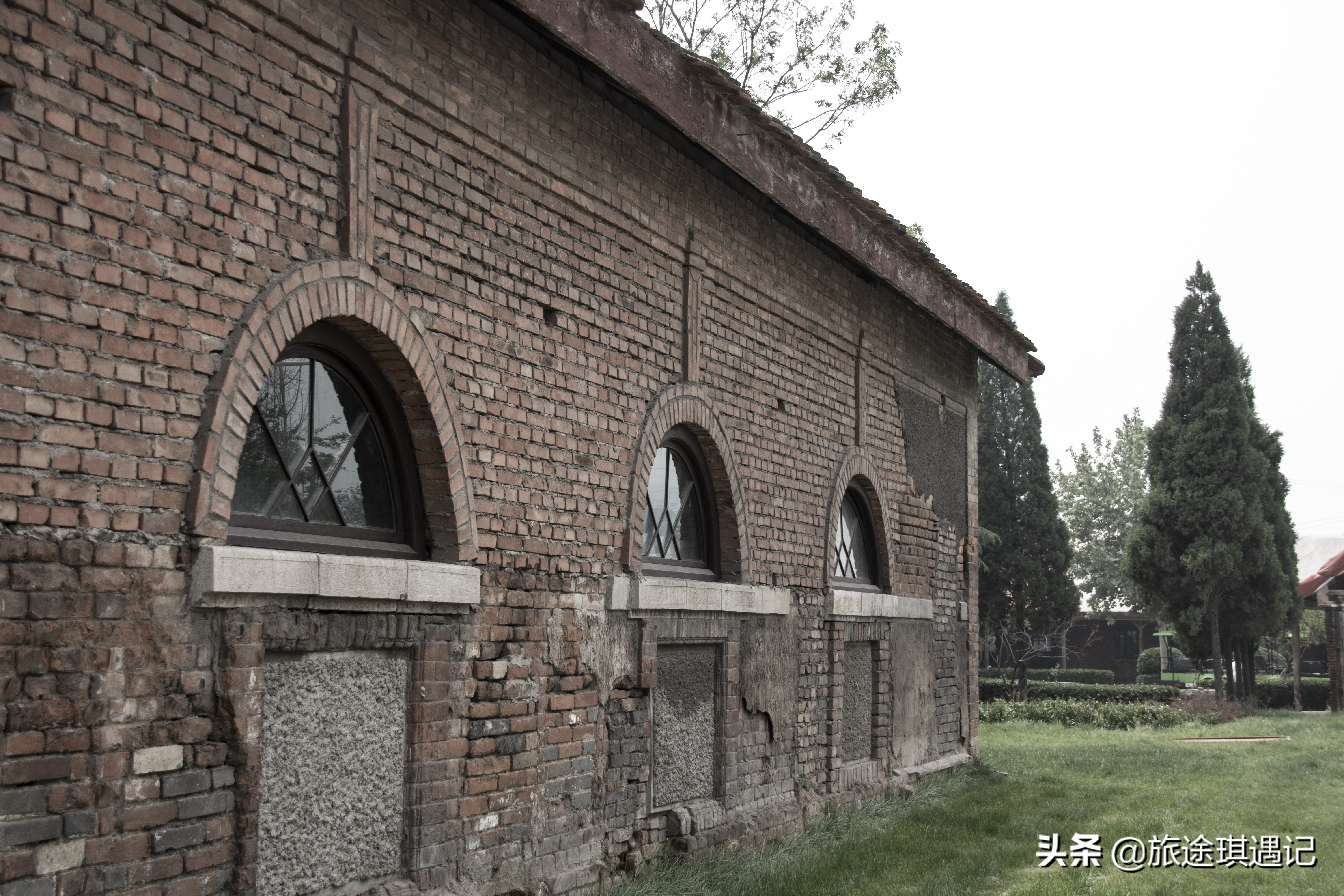 气势非凡的段家楼，中西合璧的建筑群，书写着一部煤矿兴亡史