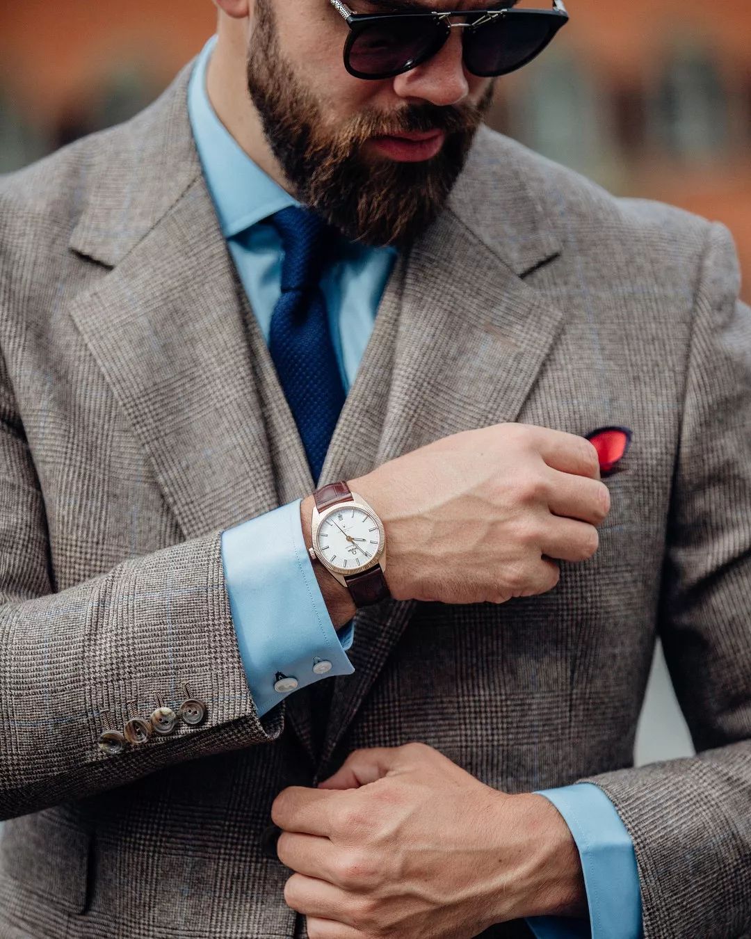 有没有适合普通人轻松的工作,没有压力的工作一定没有前途