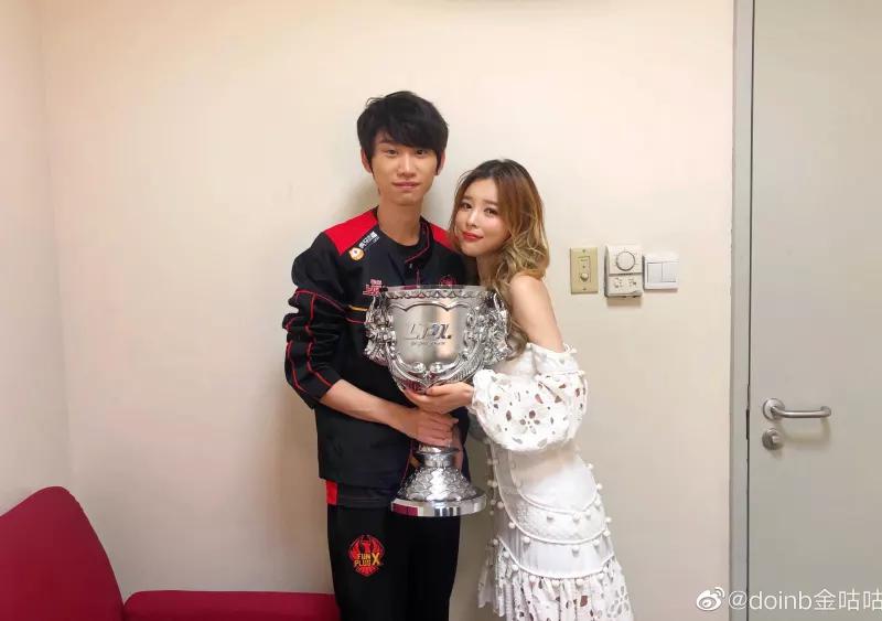 doinb金咕咕有冠军吗,英雄联盟doinb冠军时刻