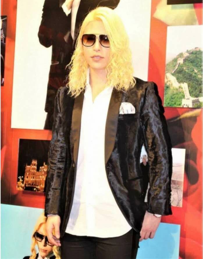 日本第一牛罗兰日常,日本第一牛罗兰图片