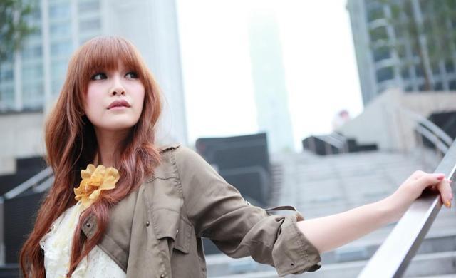 两个有家庭的人怎么对待感情,舍不得家庭又放不下情人怎么办