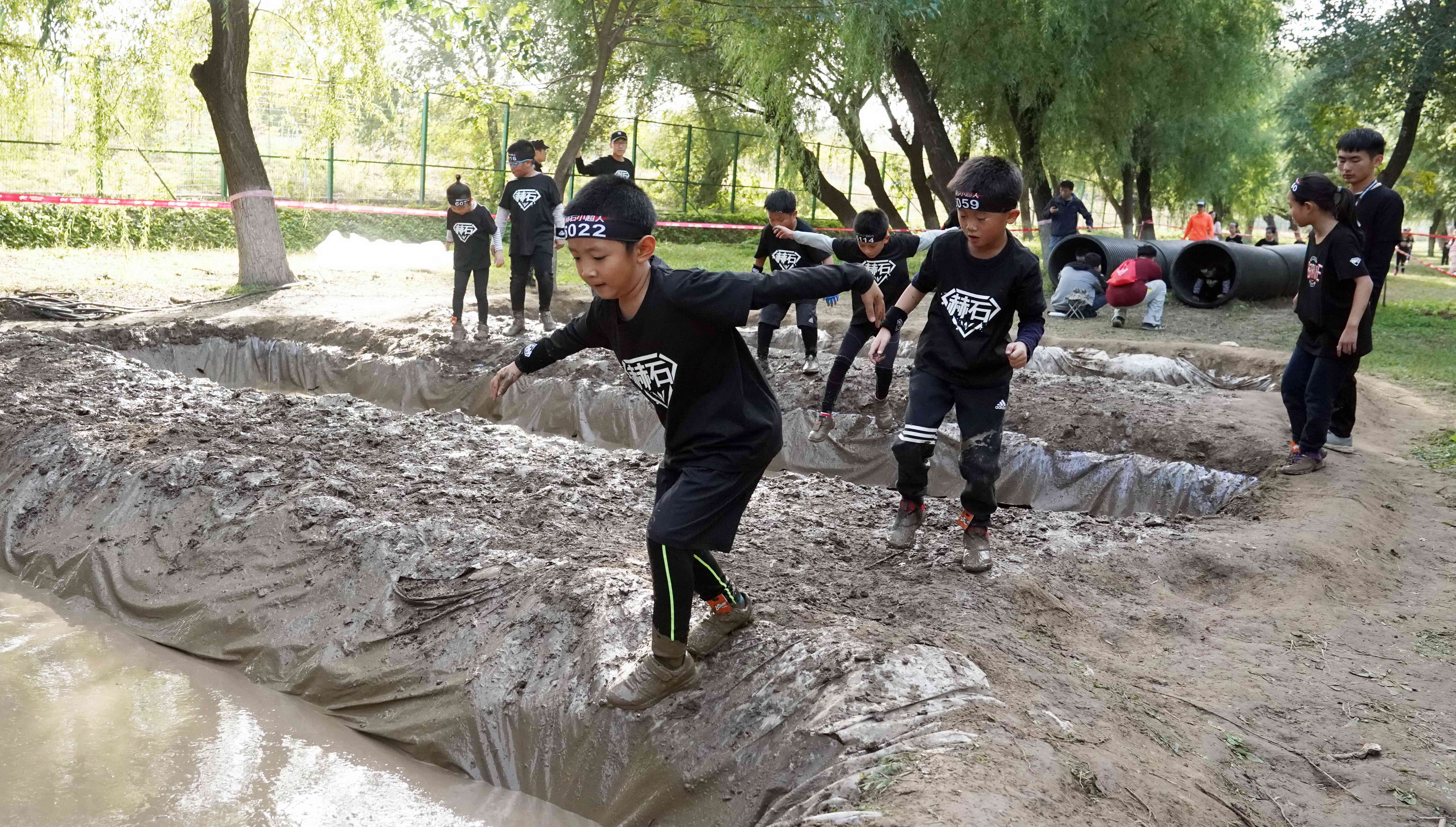 赫石小超人体能直播,赫石小超人亲子运动会