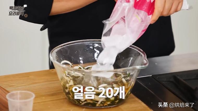 夏天总想喝点爽的？清凉海带汤，一口找回失去的胃口，简单零失败