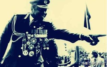 一个普通士兵当上将军有多难,当上一级军士长有多难