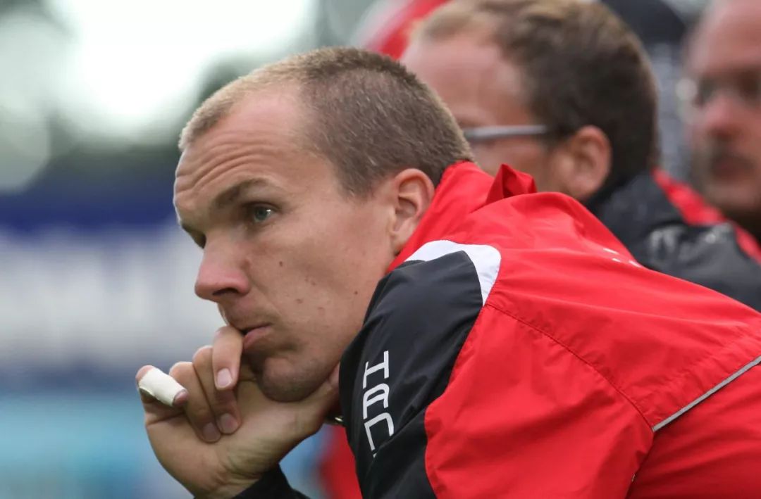 他的离开让我痛彻心扉说说,他的离开让所有复仇者伤心