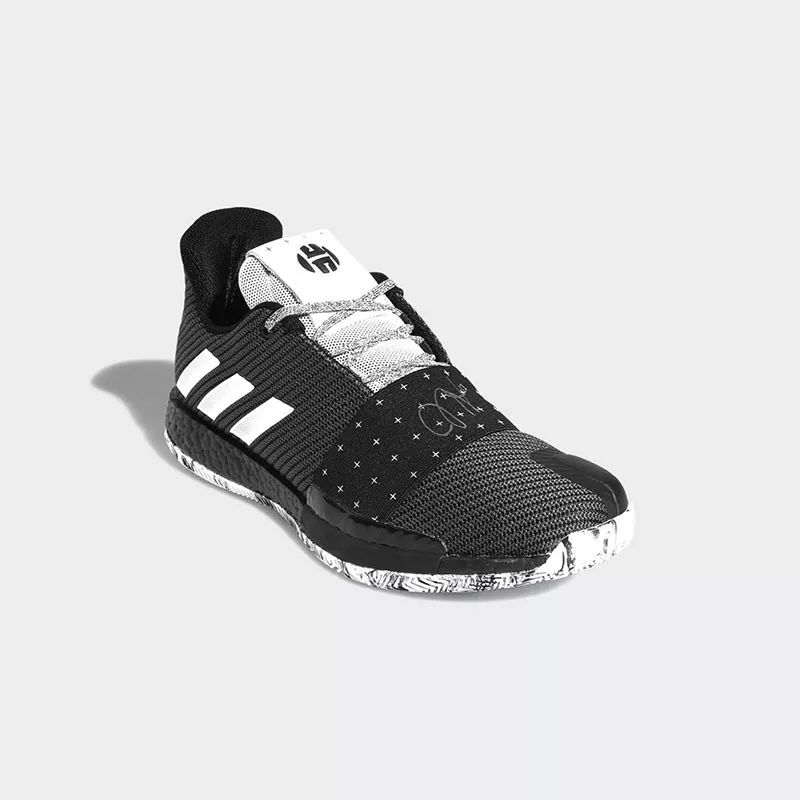 米切尔要求阿迪达斯出签名鞋,阿迪达斯米切尔最新款篮球鞋