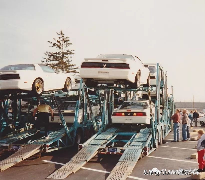 长大才懂！《霹雳游侠》不仅剧神，其中车子更神（上）
