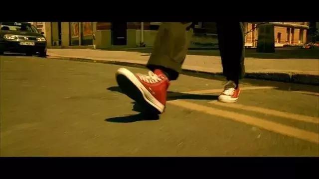 谁的青春,会没有一双Converse?