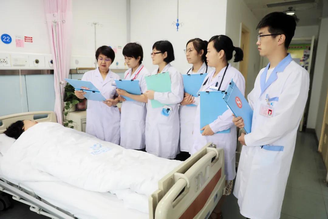 心脑血管专家胡医生,心血管专家胡医生