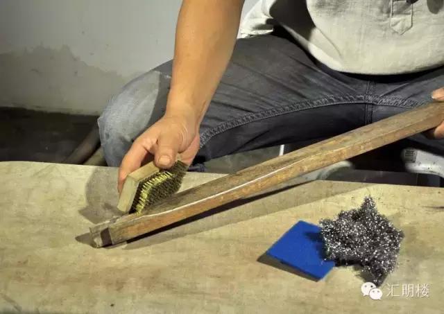 许师傅红木家具保养,黄花梨方凳子修复方法