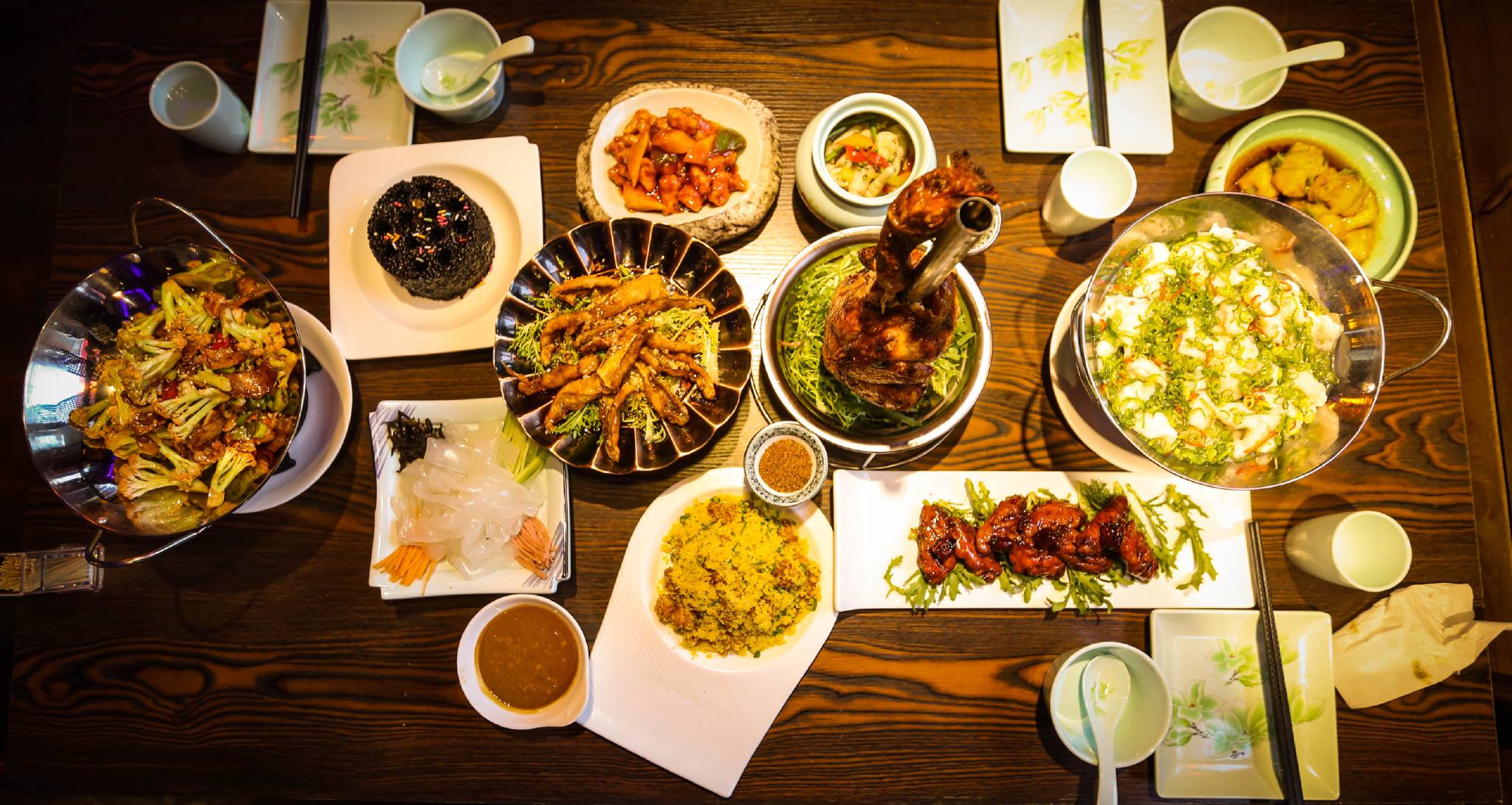 减肥期间遇到大餐怎么办,减肥期间一顿大餐会胖几斤