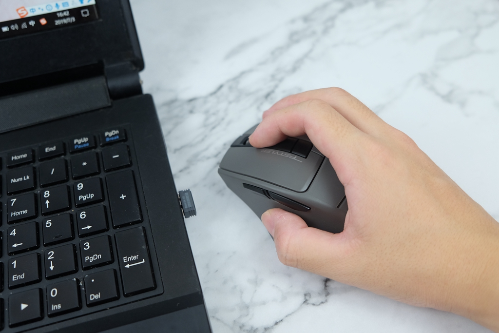 双飞燕g3-220n无线鼠标怎么样,双飞燕FG12鼠标怎么样