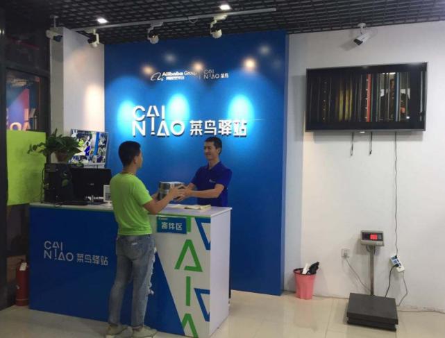 取快递不收钱怎么赚钱,快递取件柜靠什么盈利