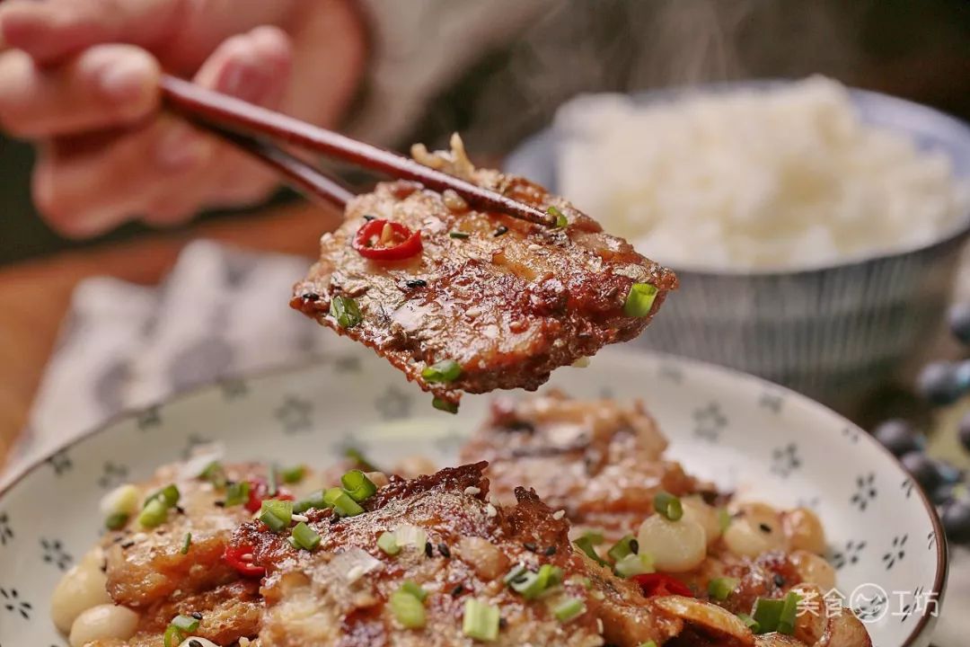 正儿八经的深海鱼,却被人们吃出了“白菜价”,带鱼:好委屈