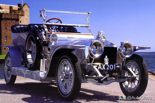 奔驰c级最早于哪年上市,世界最早的十大汽车