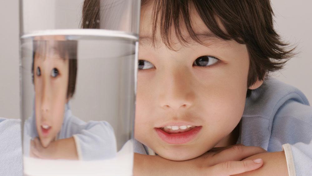 小孩经常感冒咳嗽吃药危害,小孩经常发烧咳嗽怎么提高免疫力