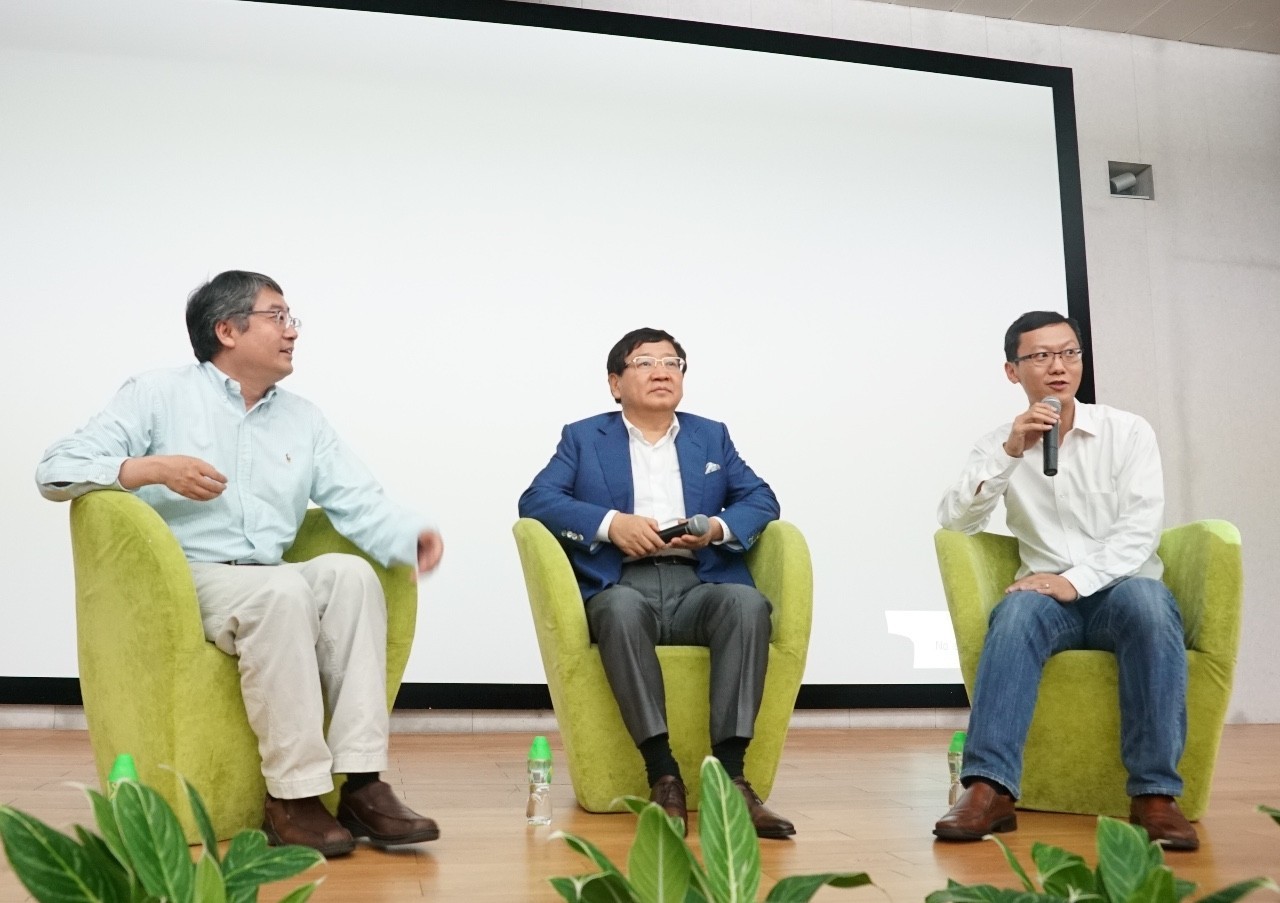 新东方老板俞敏洪在创业,俞敏洪新东方内部纷争始末