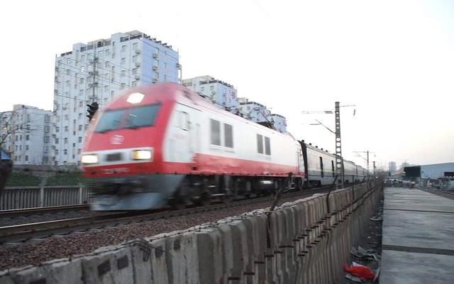 z字头直达特快列车硬座舒服吗,Z字头列车速度