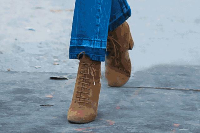 肯豆贝拉高跟鞋,肯豆和凯莉高跟鞋