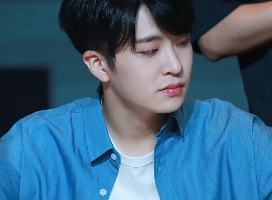 sm回应朴灿烈翻译,前sm工作人员爆料朴灿烈