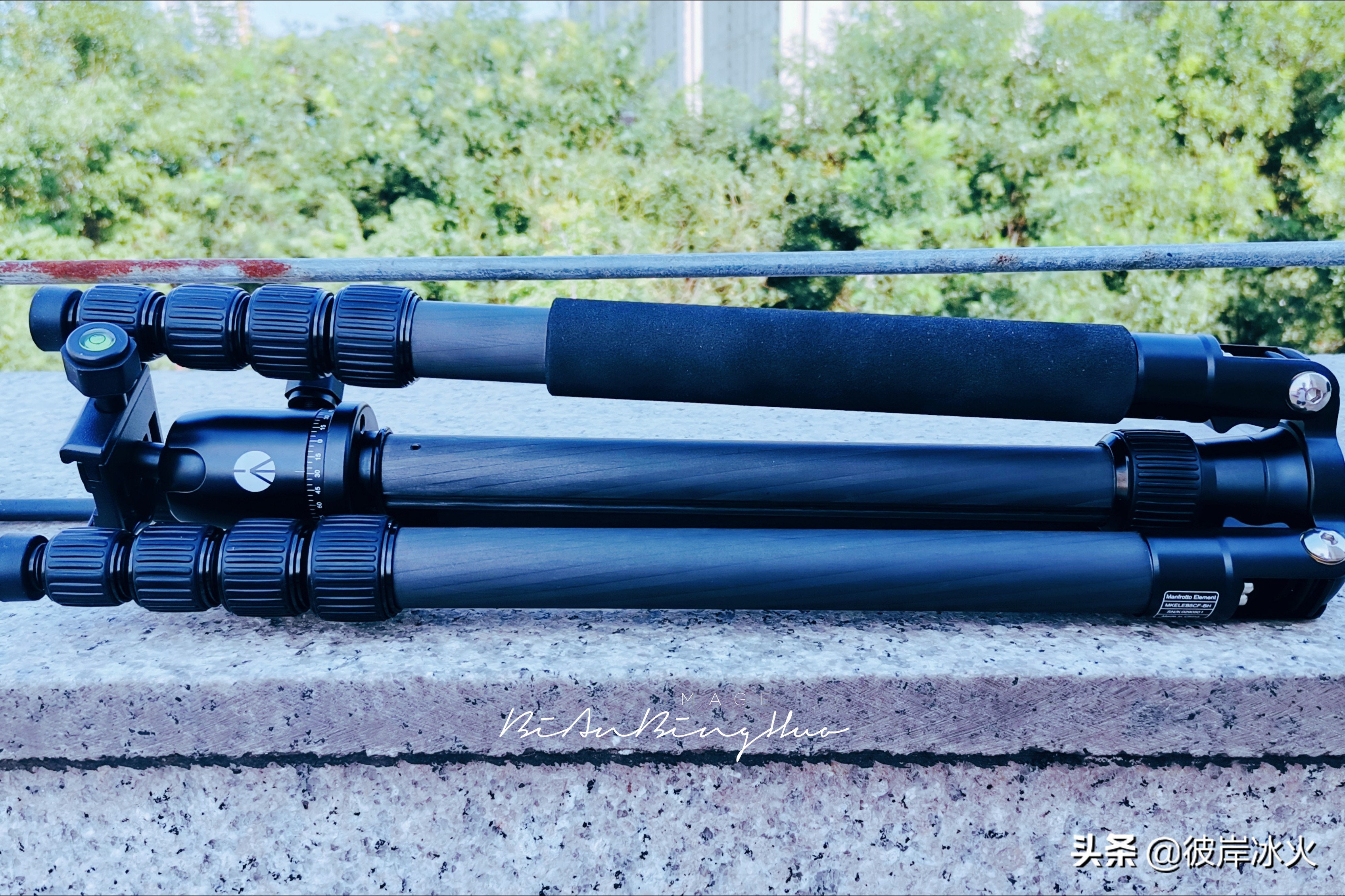 哪种便携式的摄影三脚架好,摄影器材三脚架怎么用