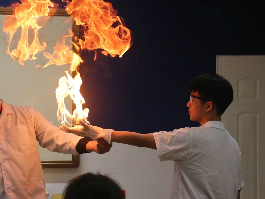 合肥一中美国蒙特威高中学费,合肥一中美国蒙特威入学要求