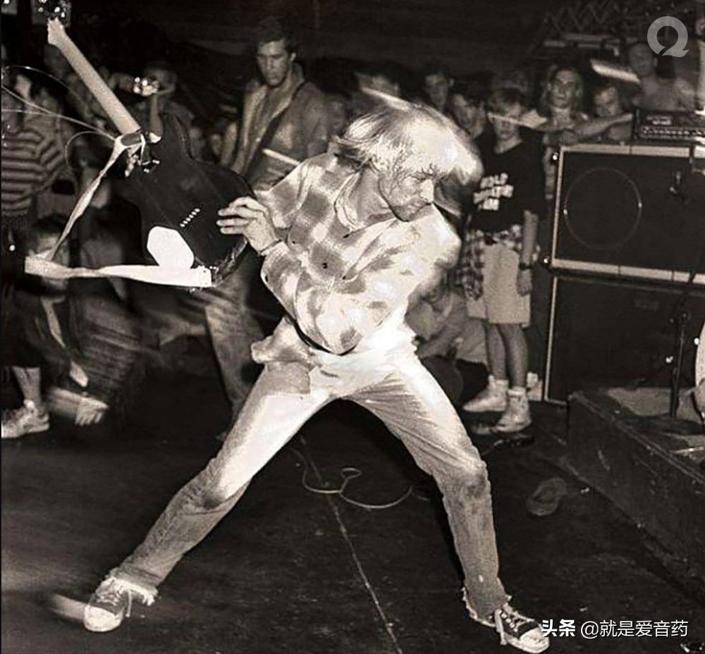 吉他有几种玩法,吉他的几种玩法