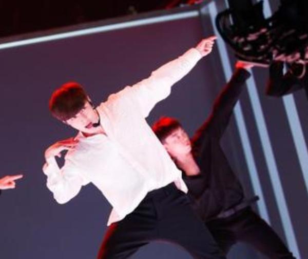 张艺兴回归exo国内粉丝反应,张艺兴早期在exo中的表现