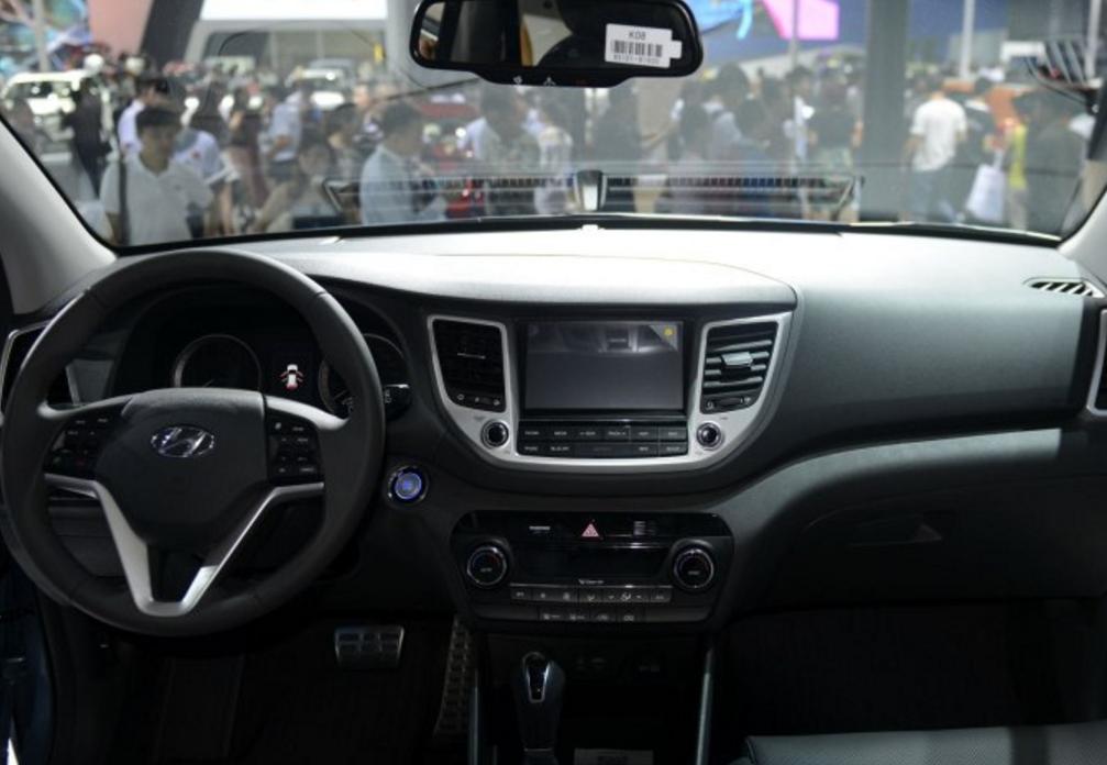 最新款的全新途胜,现代途胜哪款车值得推荐