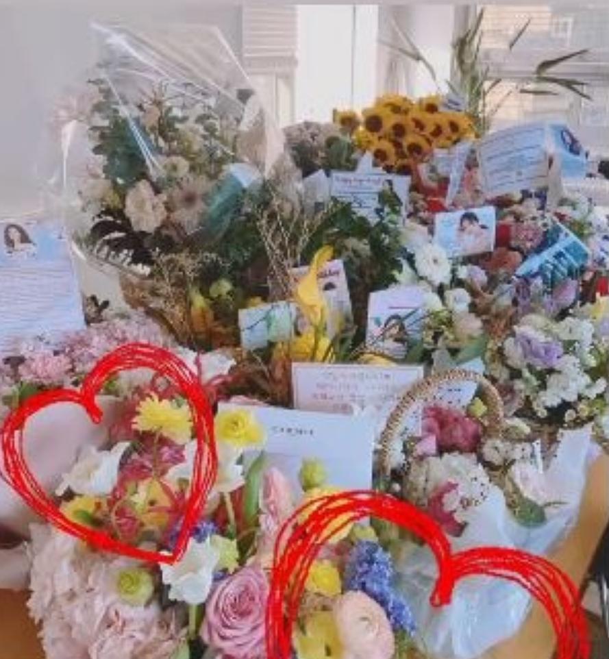 宋慧乔生日图片2019,宋慧乔曝童年照五官精致漂亮