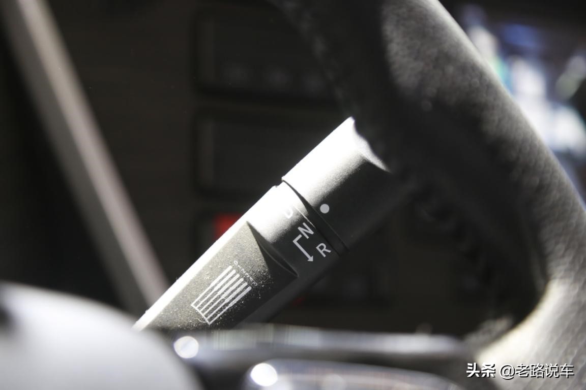 海格6127旅行家客车豪华版,海格旅游大巴