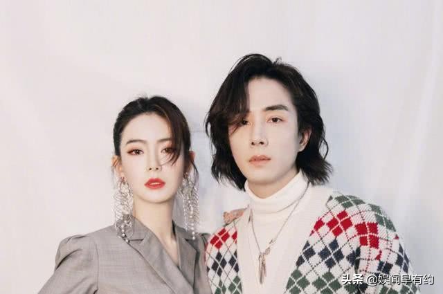 戚薇戴大耳环,戚薇神操作