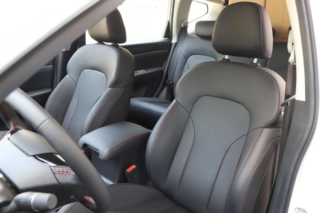 新款哈弗m6试驾,试驾哈弗m6手动精英智联型