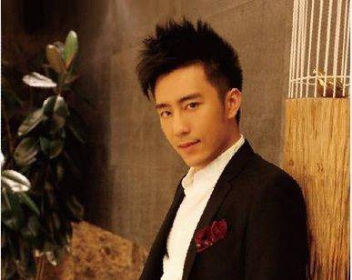 3年败光120亿资产，花3亿买项目还被王思聪嘲讽，如今行业第一