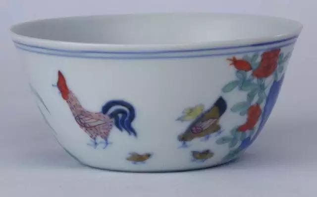 斗彩玲珑,斗彩姹紫特征