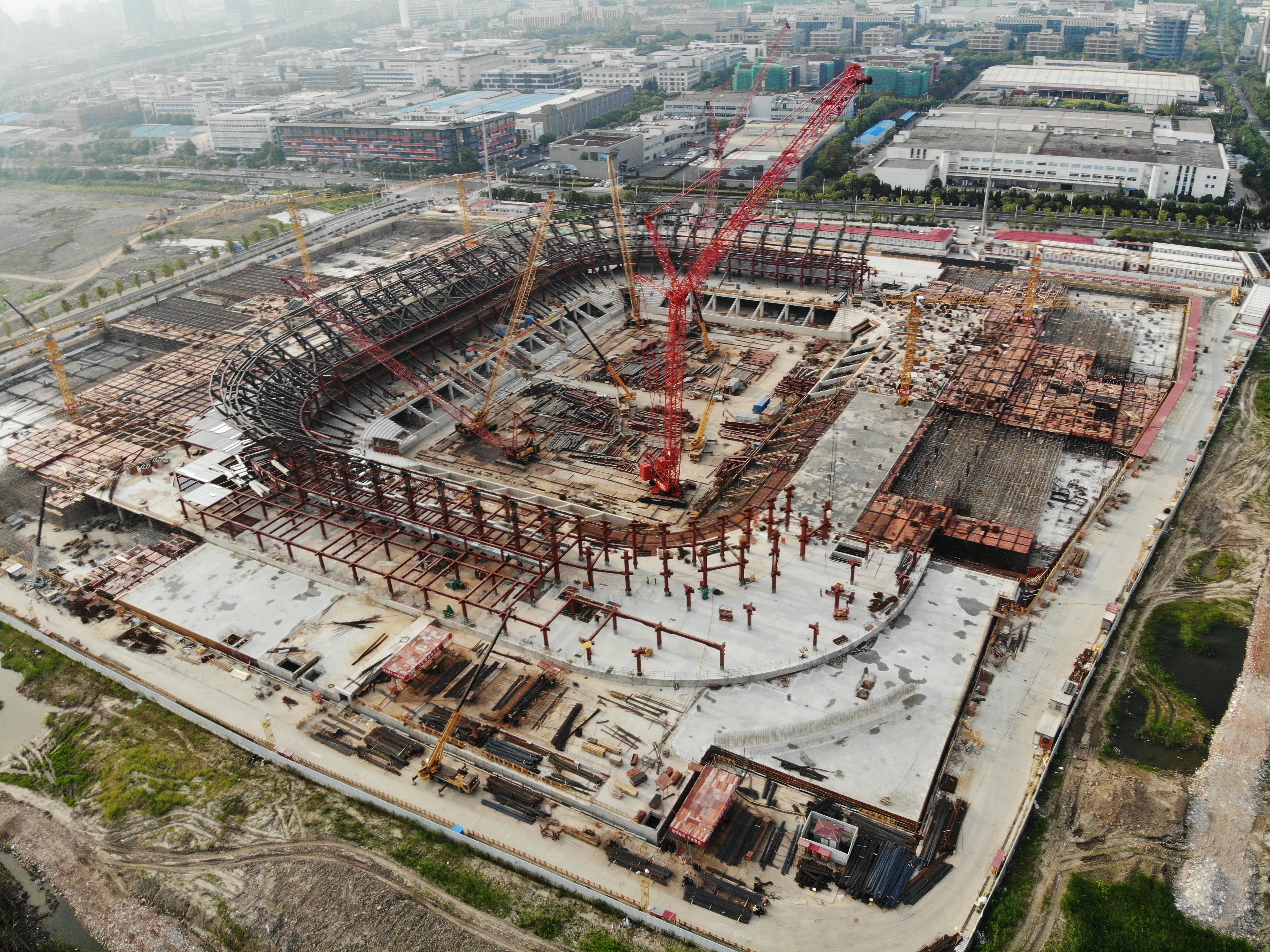 上港浦东足球场效果图,上海浦东足球场最近的比赛