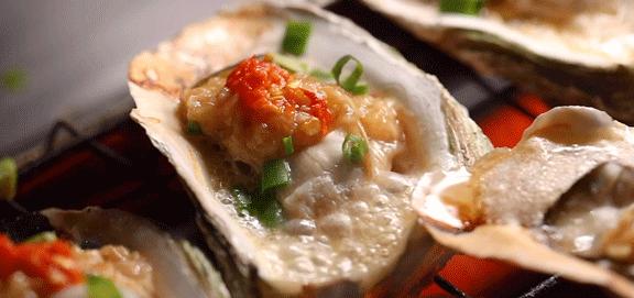 木屋烧烤夏季也有烤全羊吗,木屋烧烤的烤全羊