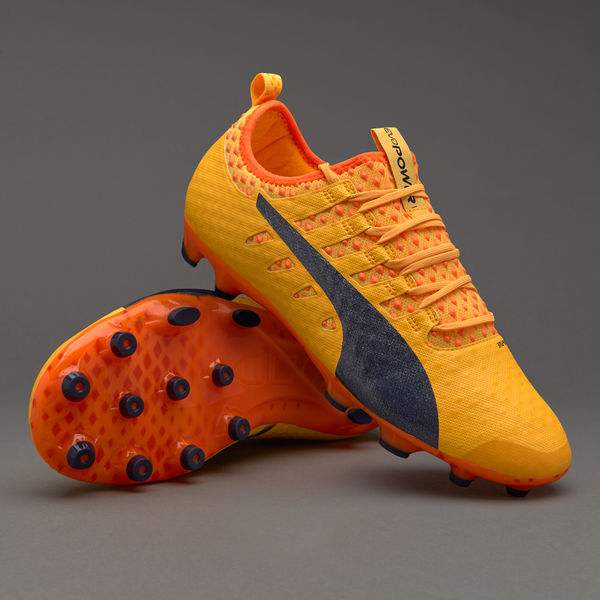 顶配球鞋不会告诉你的秘密为什么你踢球的寿命越来越短