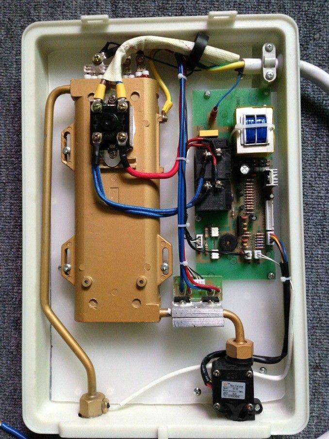 手把手教你选热水器,还在为挑选沐浴露而发愁吗