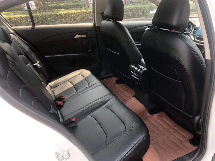 雪佛兰科沃兹裸车价4万9靠谱么,雪佛兰科沃兹裸车4万多