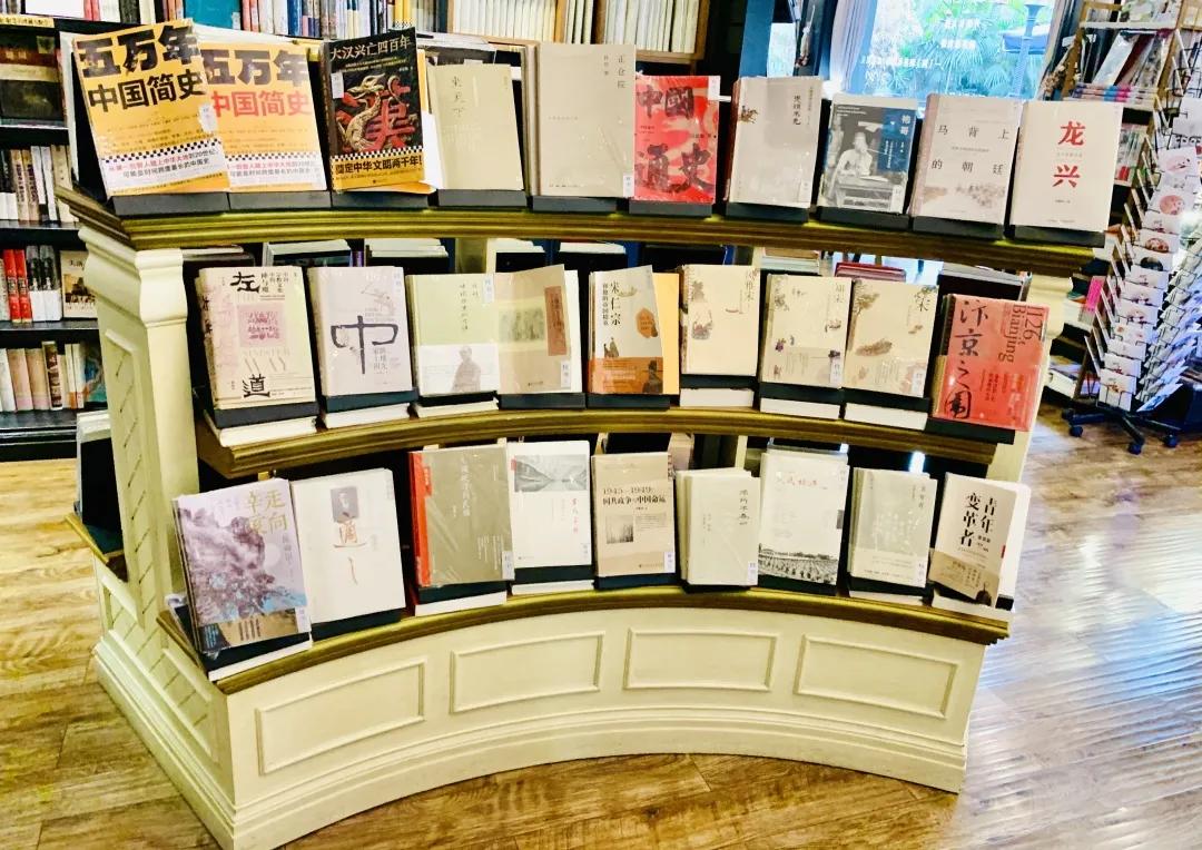 用阅读触摸成都｜在成都不能错过的10家书店（下）