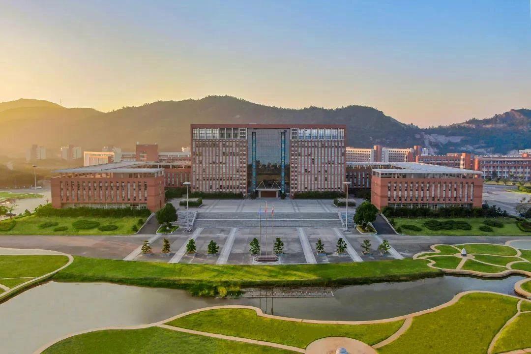 知云时代教育怎么样,知云时代教育招生