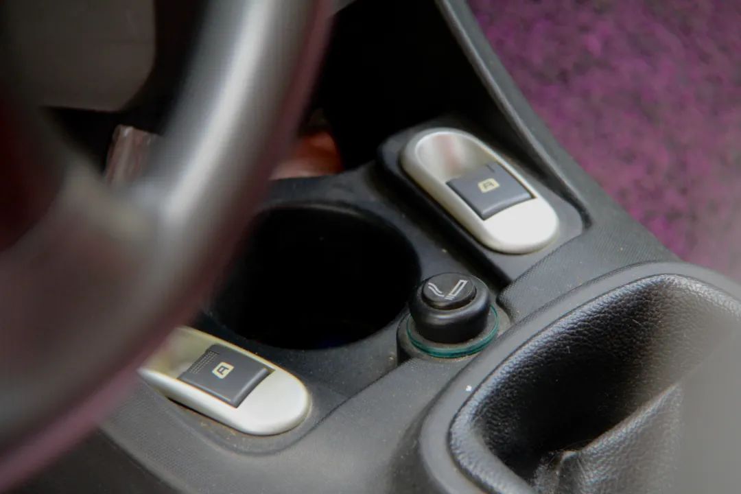 10年老车用车真实感受,最实用最经济的精品小车比亚迪f0